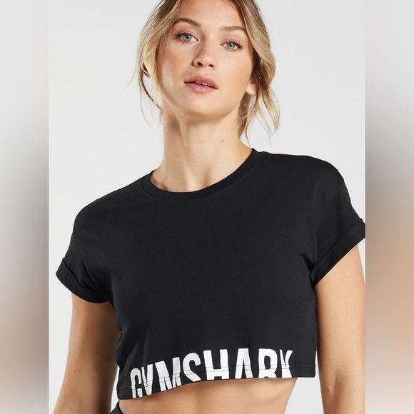 Gymshark Tops - Gymshark crop top black short sleeves size medium